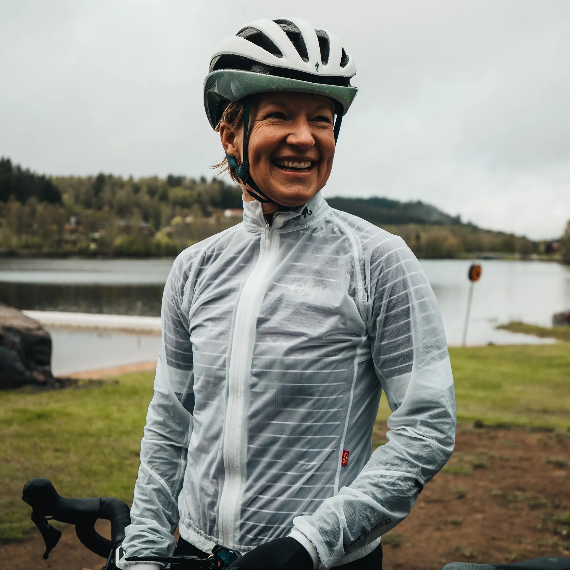 Näckrosleden Women's Translucent Ultra-Lightweight Cycling Wind/Rain Jacket