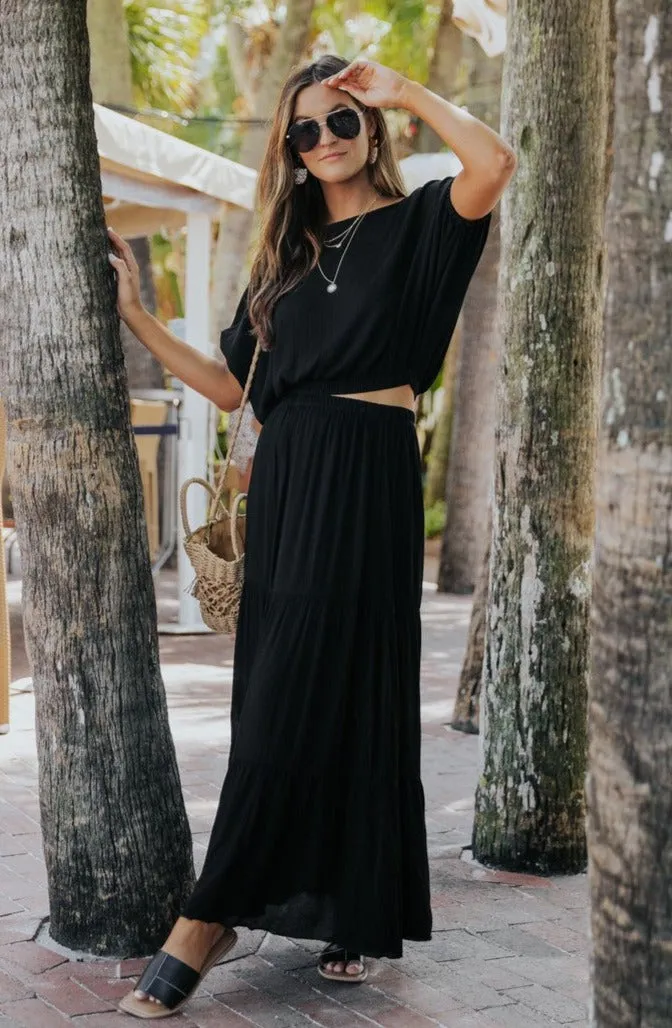 Sunrise Short Sleeve Top & Maxi Skirt Black Set