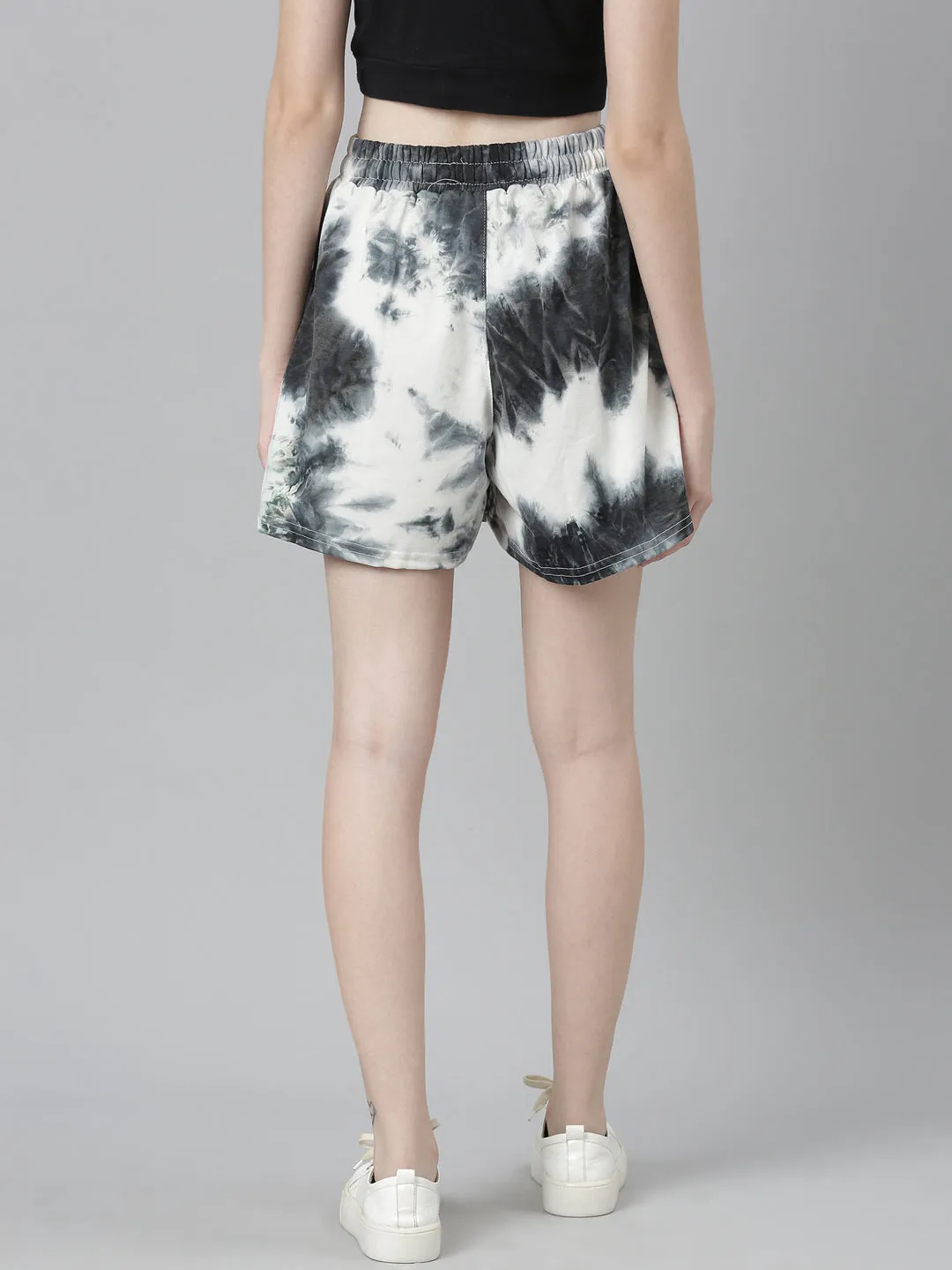 Women Tie and Dye Cotton Regular Fit Black Shorts