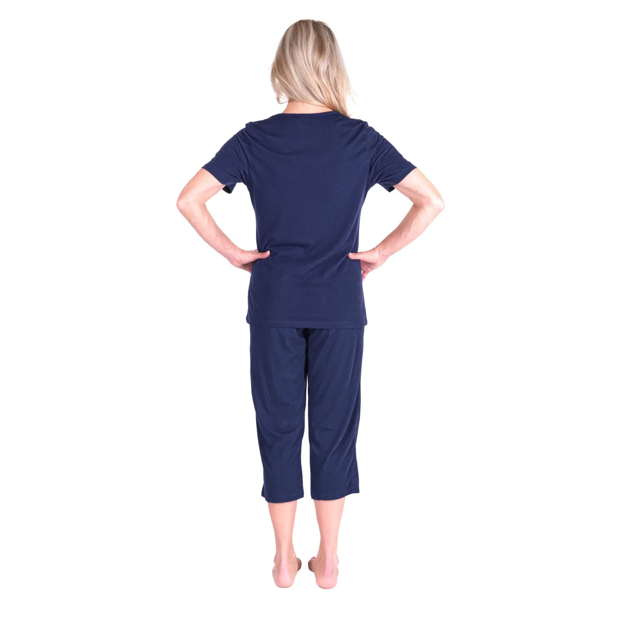 Women's Moisture Wicking Scoop Neck Drawstring Capri Pajama Set